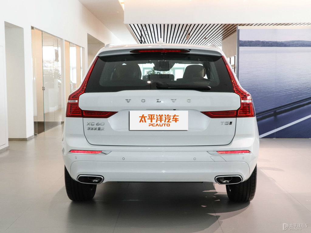 水晶白沃爾沃XC60整車外觀外觀圖片