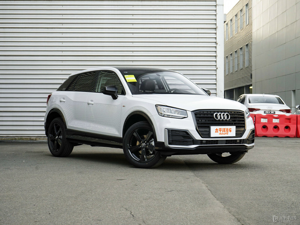 冰川白奧迪Q2L整車外觀外觀圖片