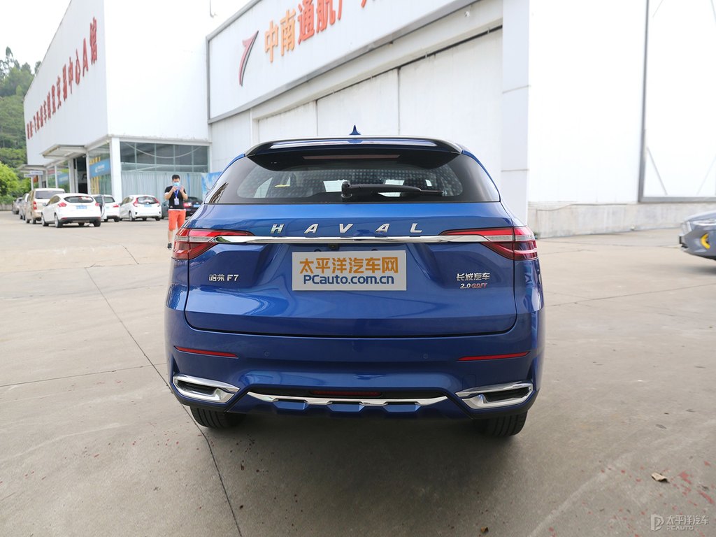 深海藍哈弗F7整車外觀外觀圖片