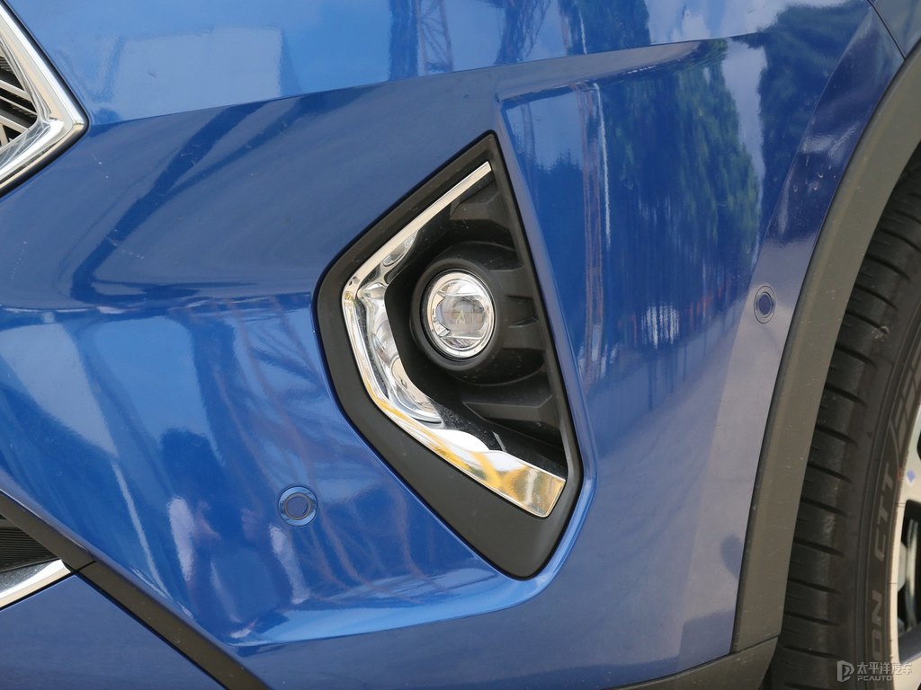 深海藍(lán)哈弗F7車頭外觀圖片