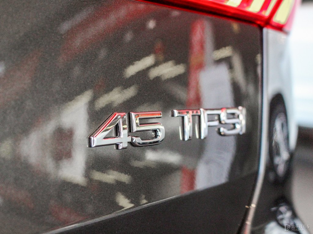 天云灰奧迪A6(進(jìn)口)車尾外觀圖片