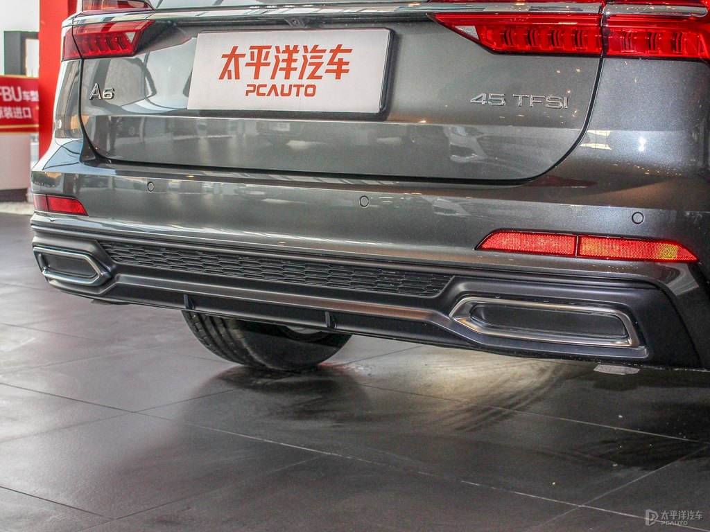 天云灰奧迪A6(進(jìn)口)車尾外觀圖片