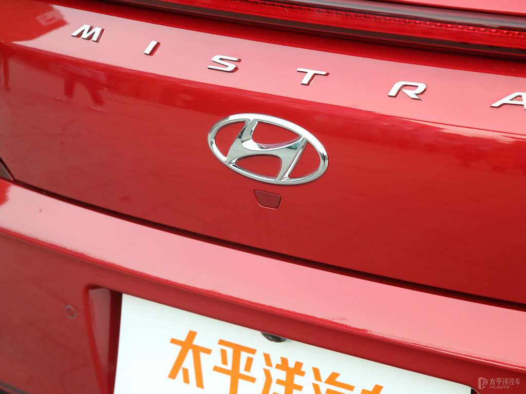 烈焰紅名圖車尾外觀圖片
