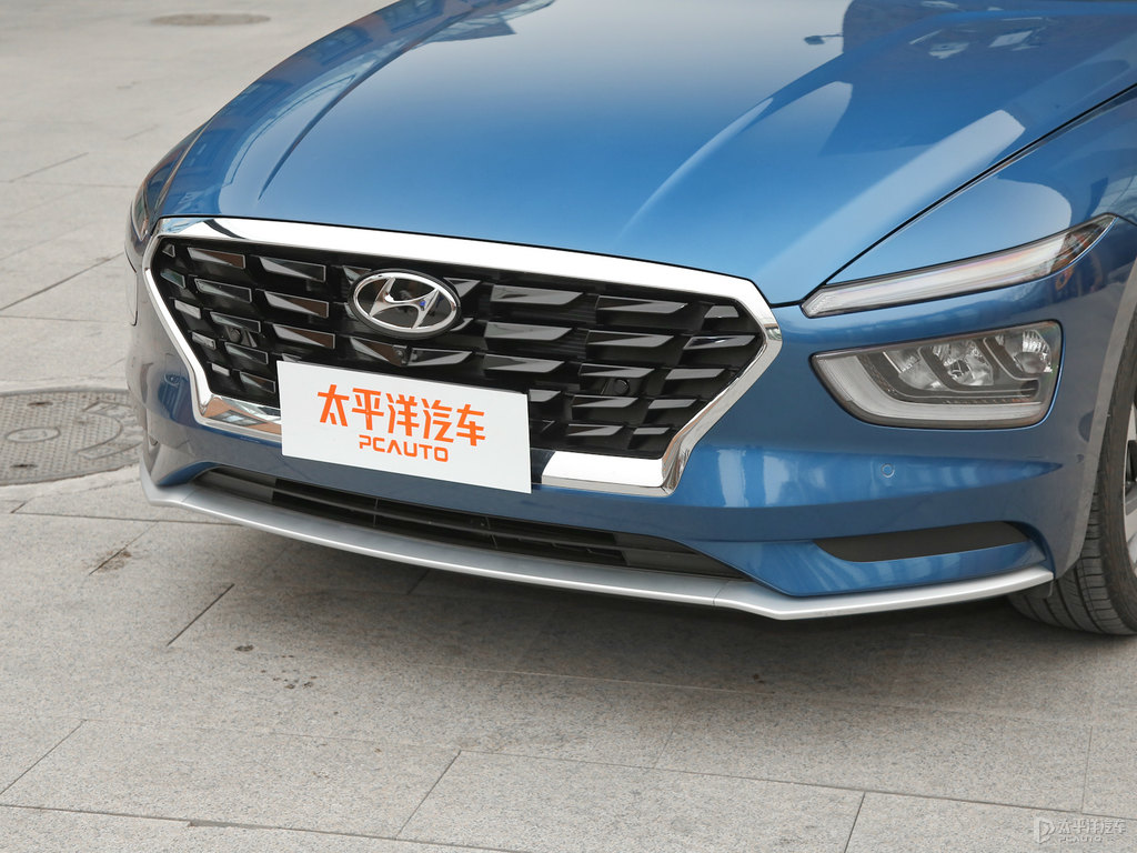 冰海藍(lán)名圖車頭外觀圖片