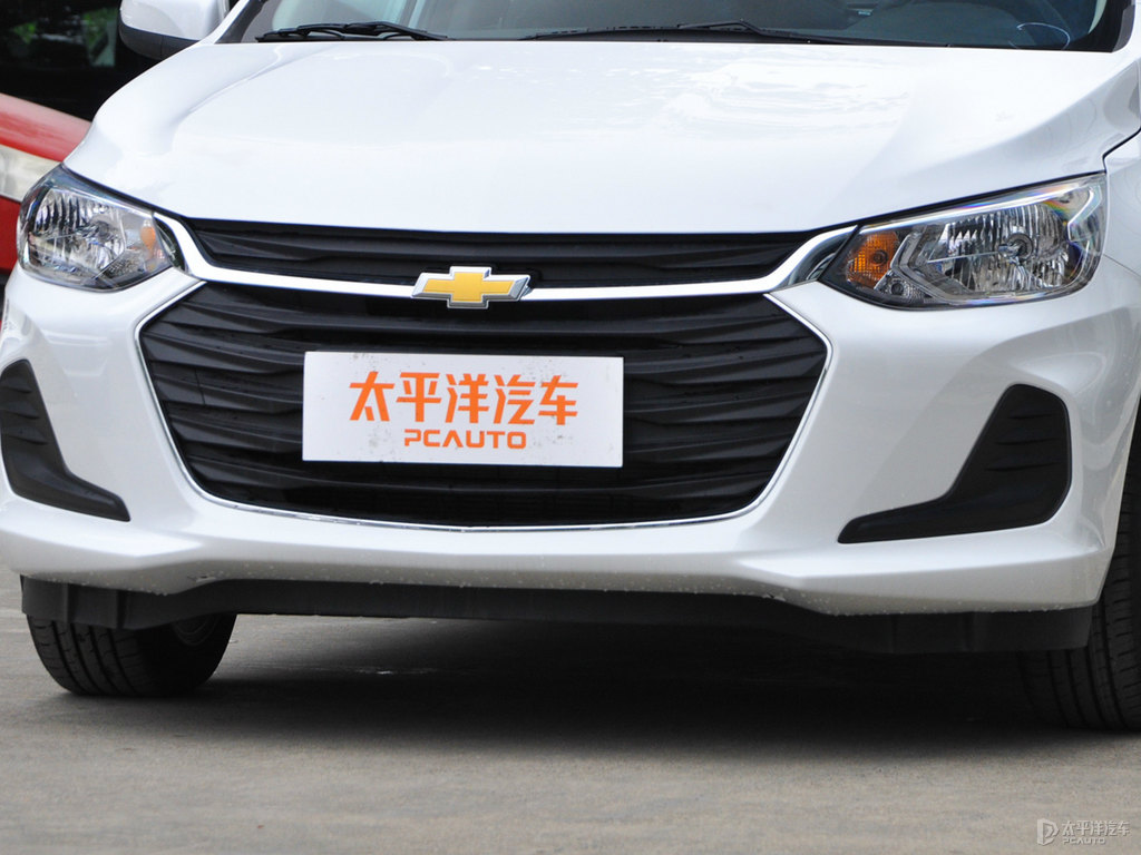 珍珠白科沃茲車頭外觀圖片
