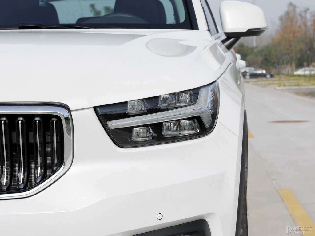 ˮ֠XC40܇^^DƬ