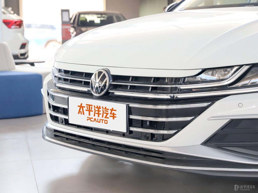 極地白大眾CC車頭外觀圖片