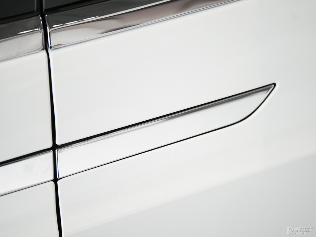 珍珠白Model X車(chē)身外觀圖片