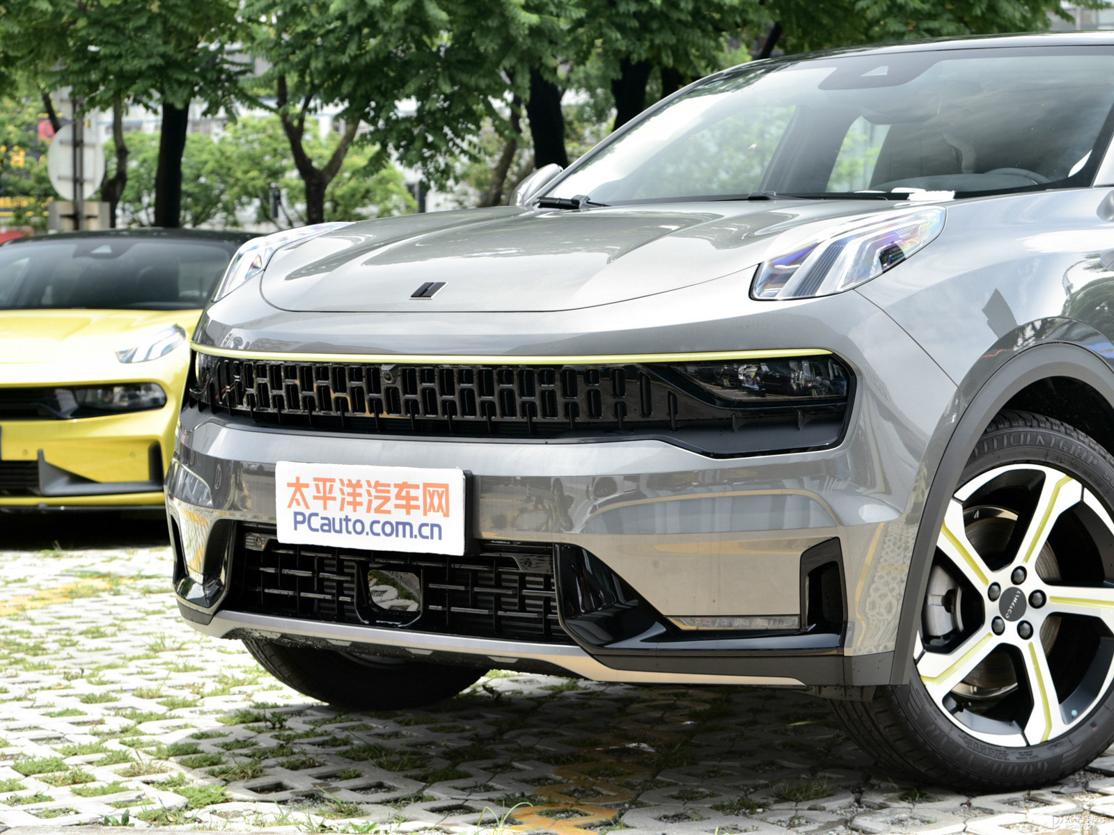 領(lǐng)克05外觀高清大圖