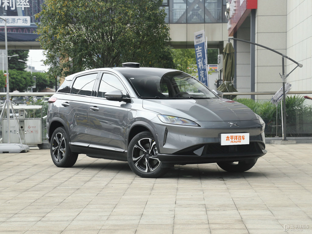 冷峻灰小鵬G3整車(chē)外觀(guān)外觀(guān)圖片