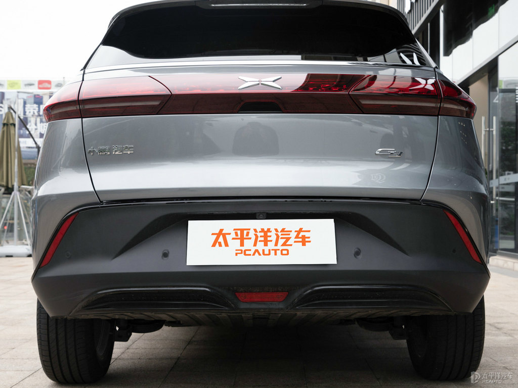 冷峻灰小鵬G3車尾外觀圖片