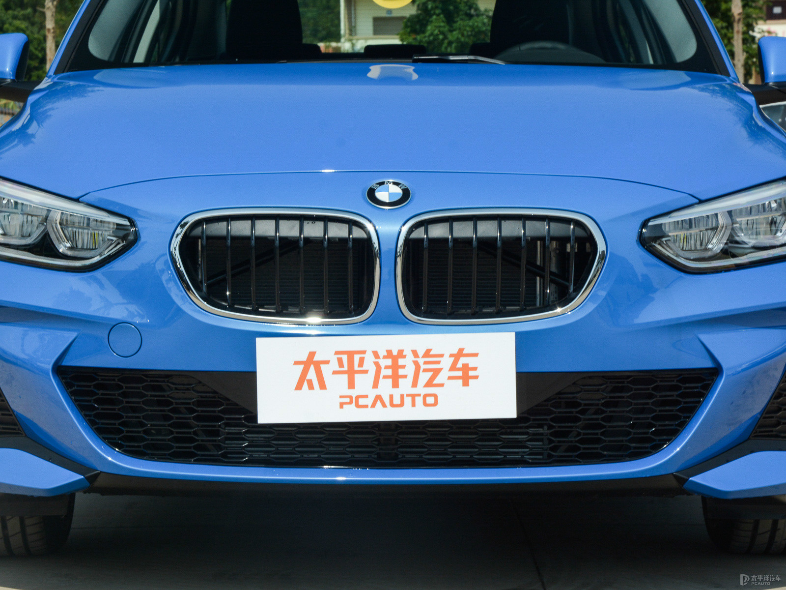 寶馬1系外觀高清大圖