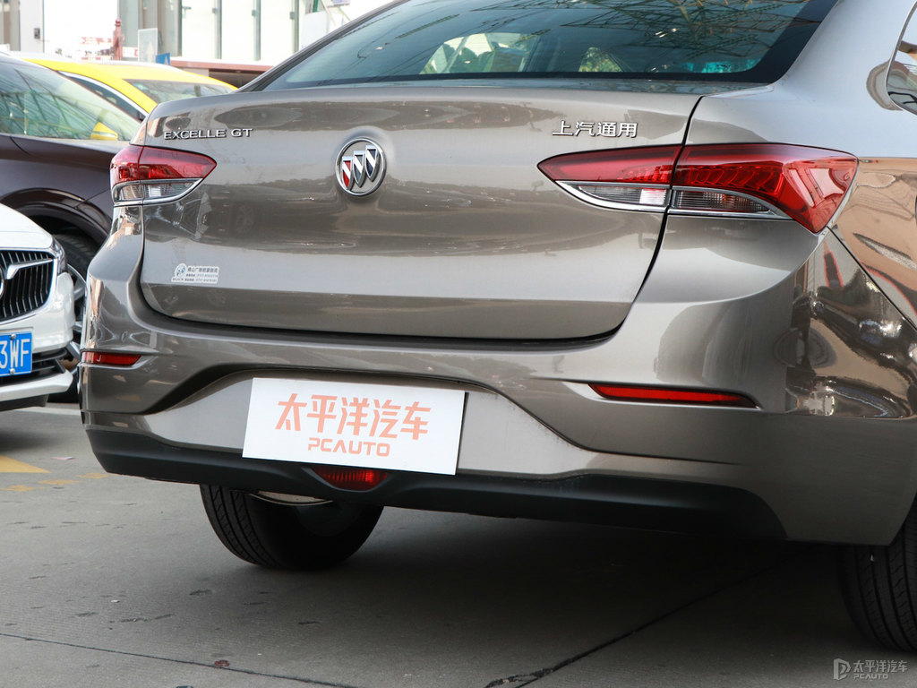 麥田金英朗車尾外觀圖片