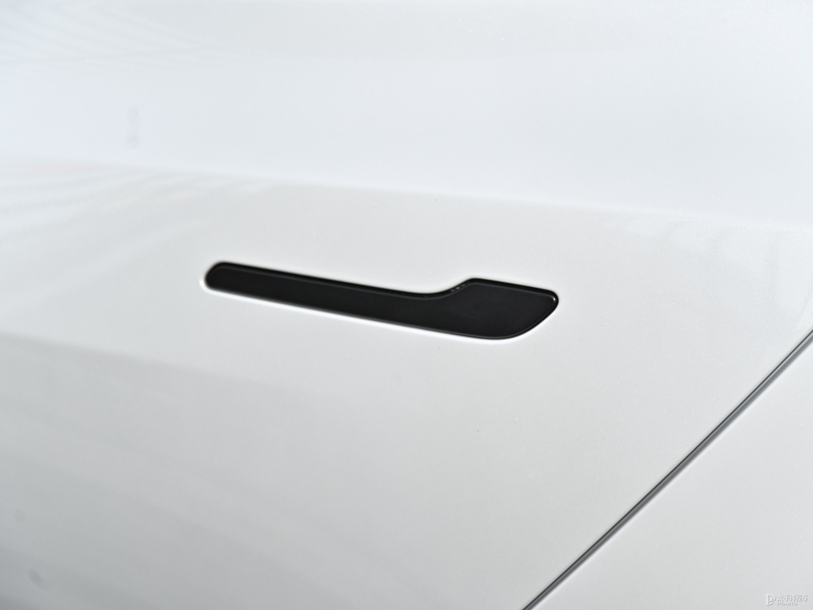 Model 3外觀高清大圖