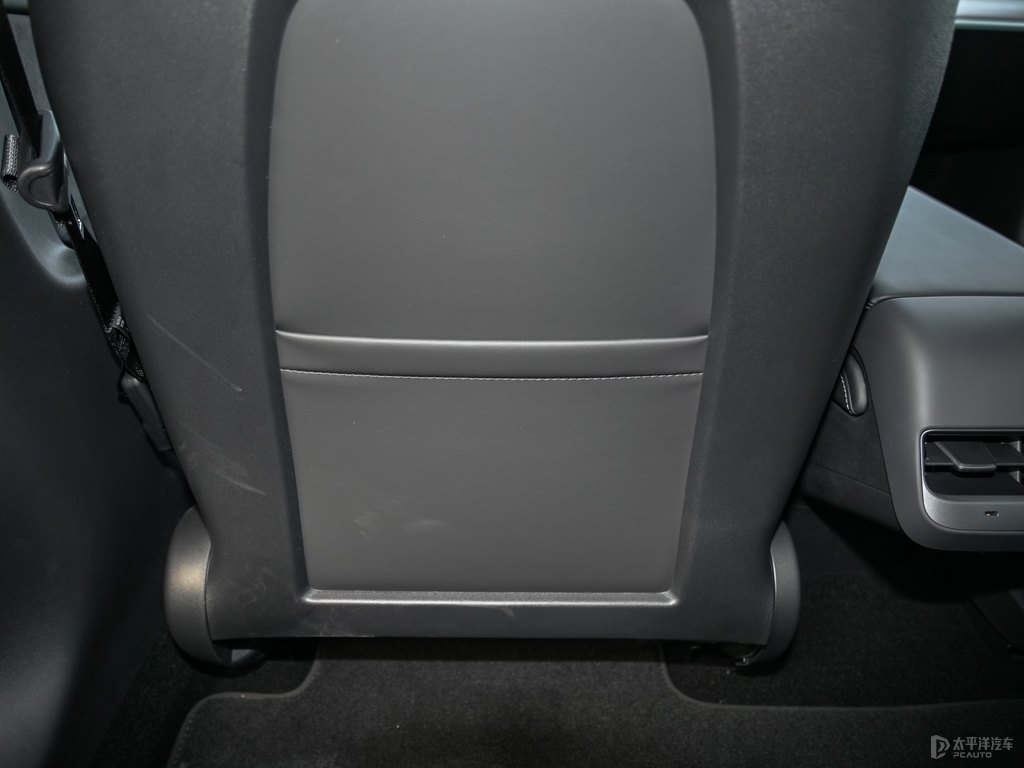珍珠白Model 3儲(chǔ)物空間空間圖片