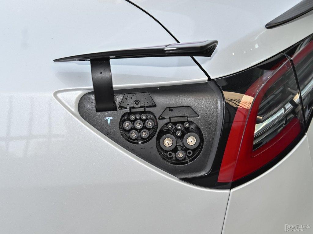 珍珠白Model 3細(xì)節(jié)其它細(xì)節(jié)圖片