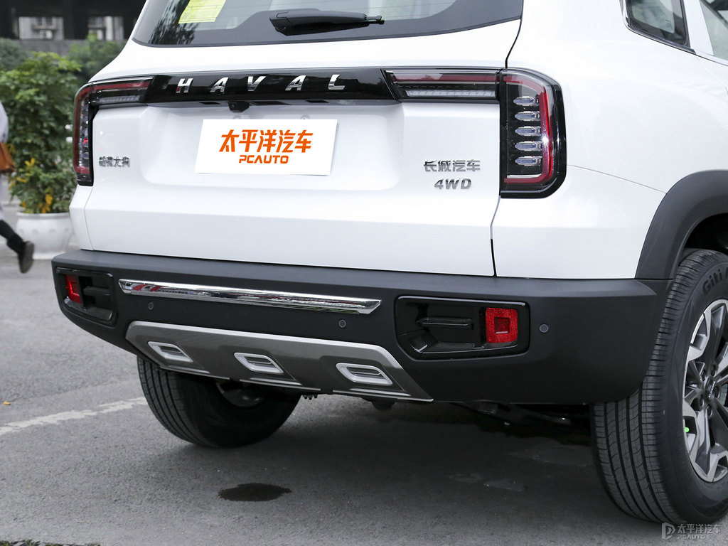 白狗哈弗大狗車尾外觀圖片