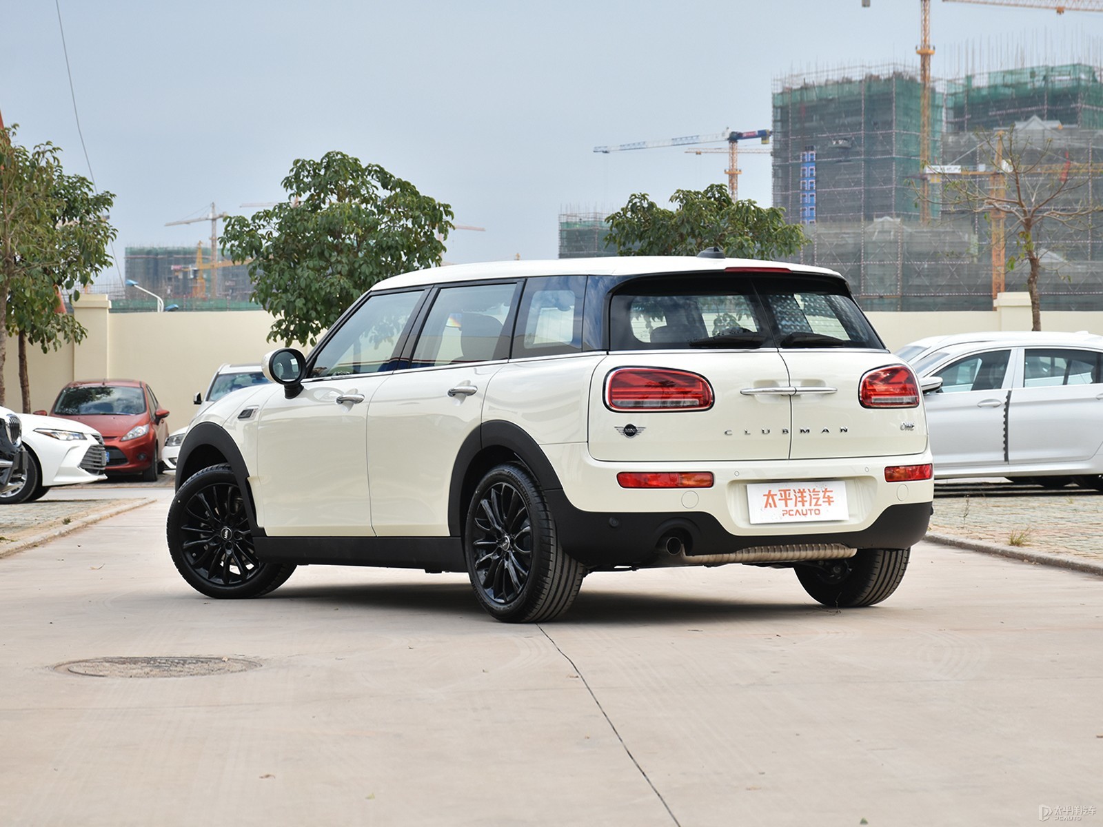 MINI CLUBMAN外觀高清大圖