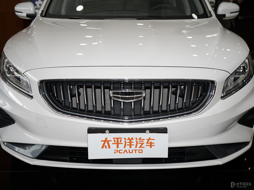晶鉆白博瑞車頭外觀圖片