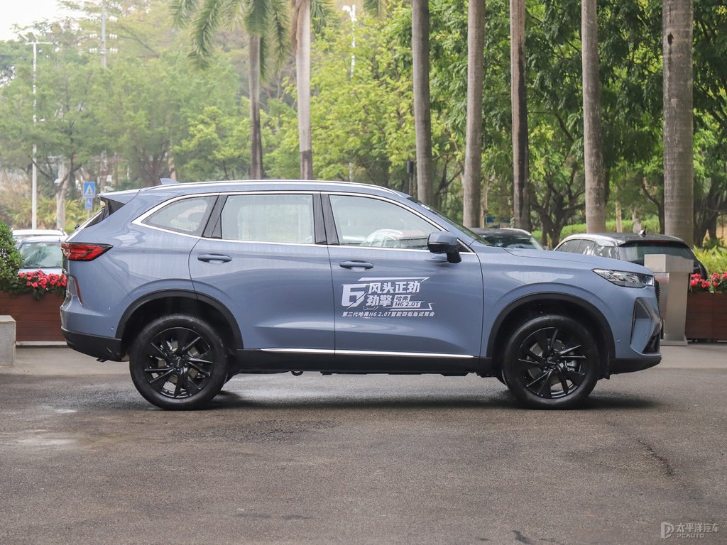 高階灰哈弗H6整車外觀外觀圖片