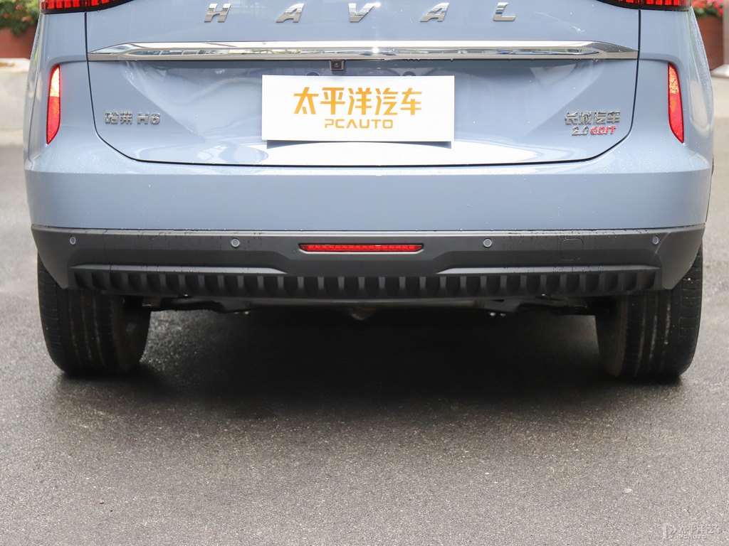 高階灰哈弗H6車(chē)尾外觀圖片