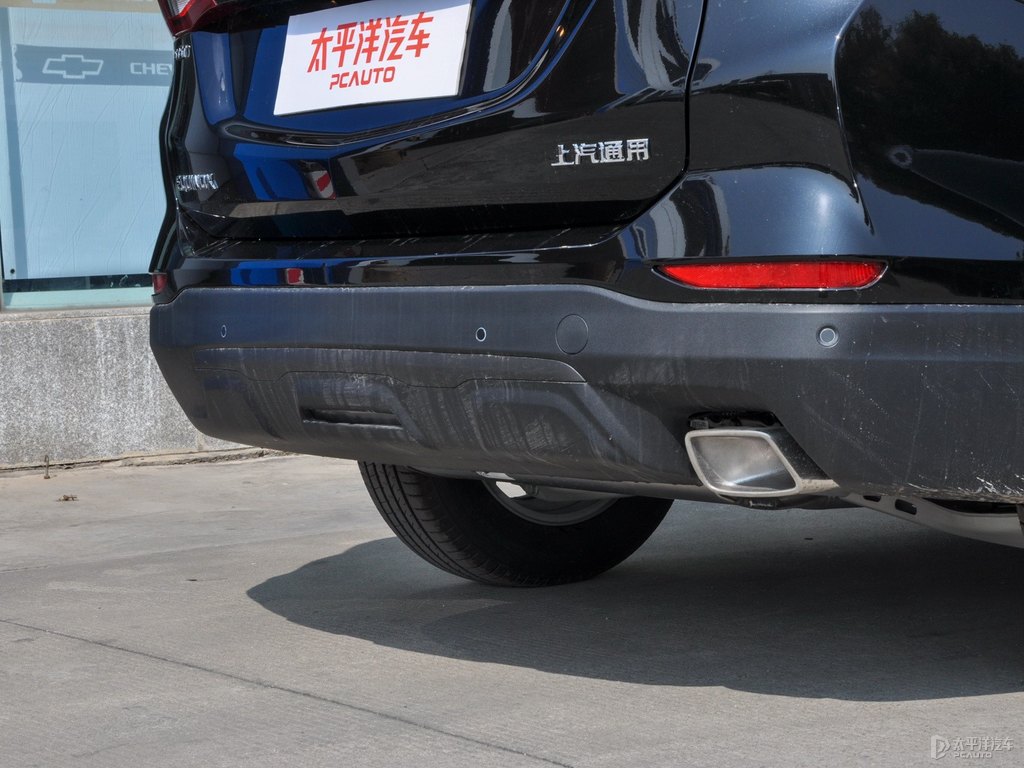 極夜黑探界者車尾外觀圖片