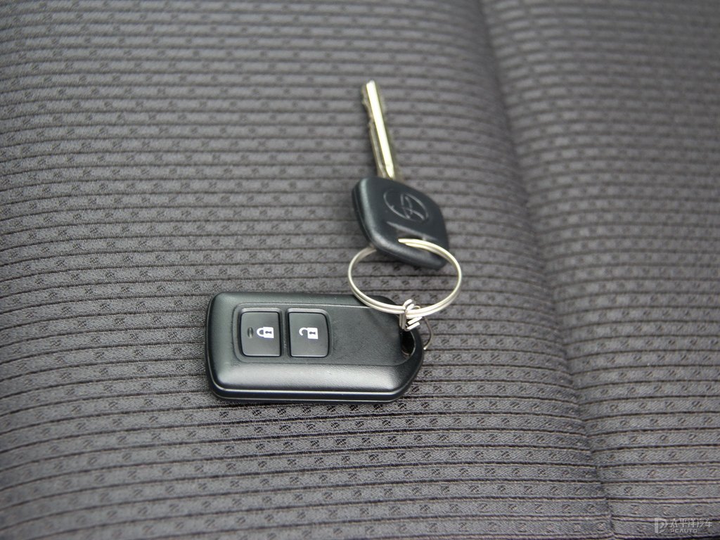 天際白YARiS L 致炫細(xì)節(jié)其它細(xì)節(jié)圖片
