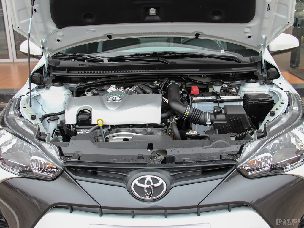 天際白YARiS L 致炫發(fā)動(dòng)機(jī)其它細(xì)節(jié)圖片
