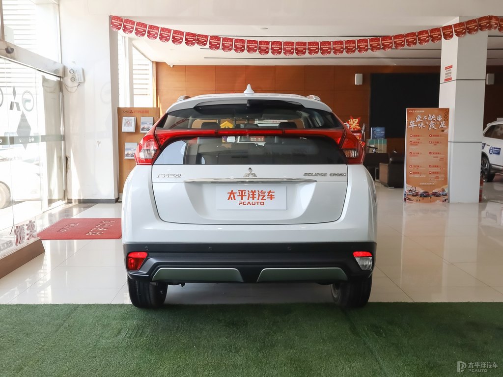 珍珠白奕歌整車(chē)外觀(guān)外觀(guān)圖片