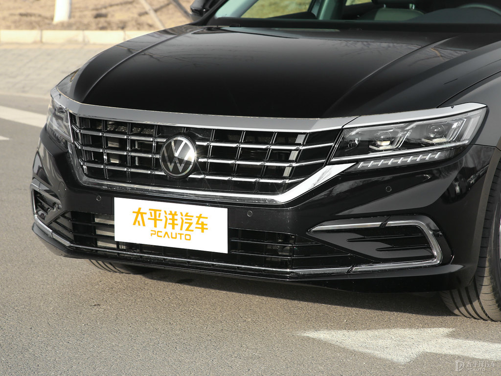 玄武黑帕薩特車頭外觀圖片