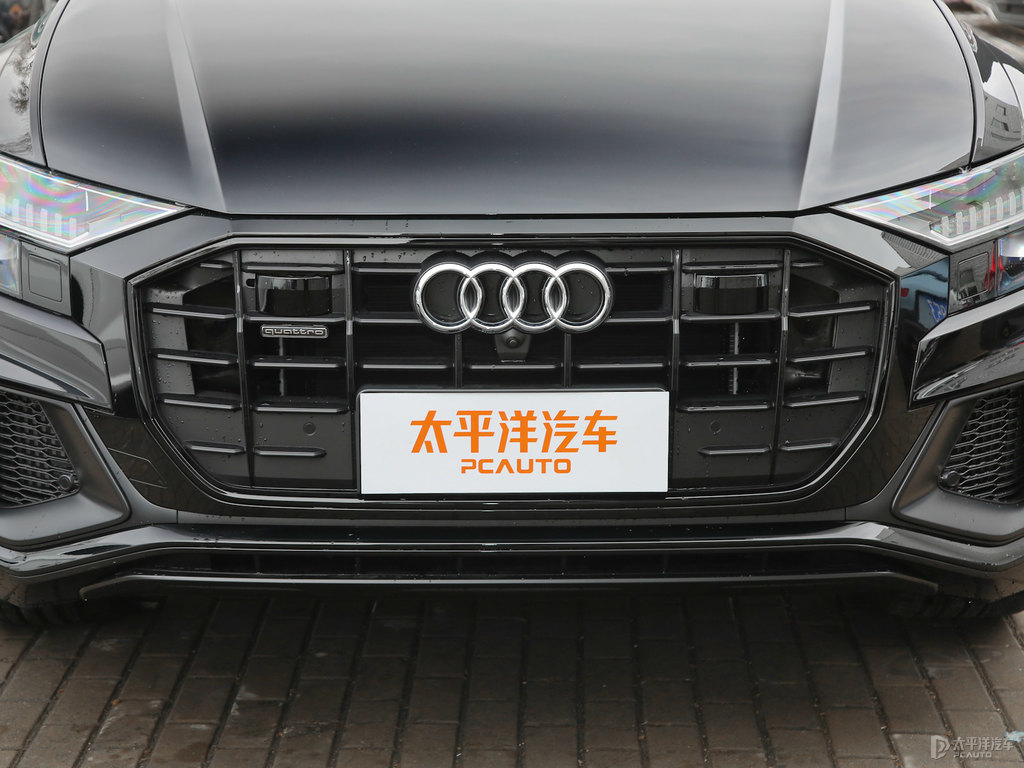 曜力黑奧迪Q8車頭外觀圖片
