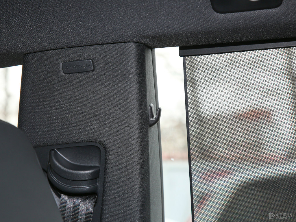 曜力黑奧迪Q8車(chē)廂內(nèi)飾圖片