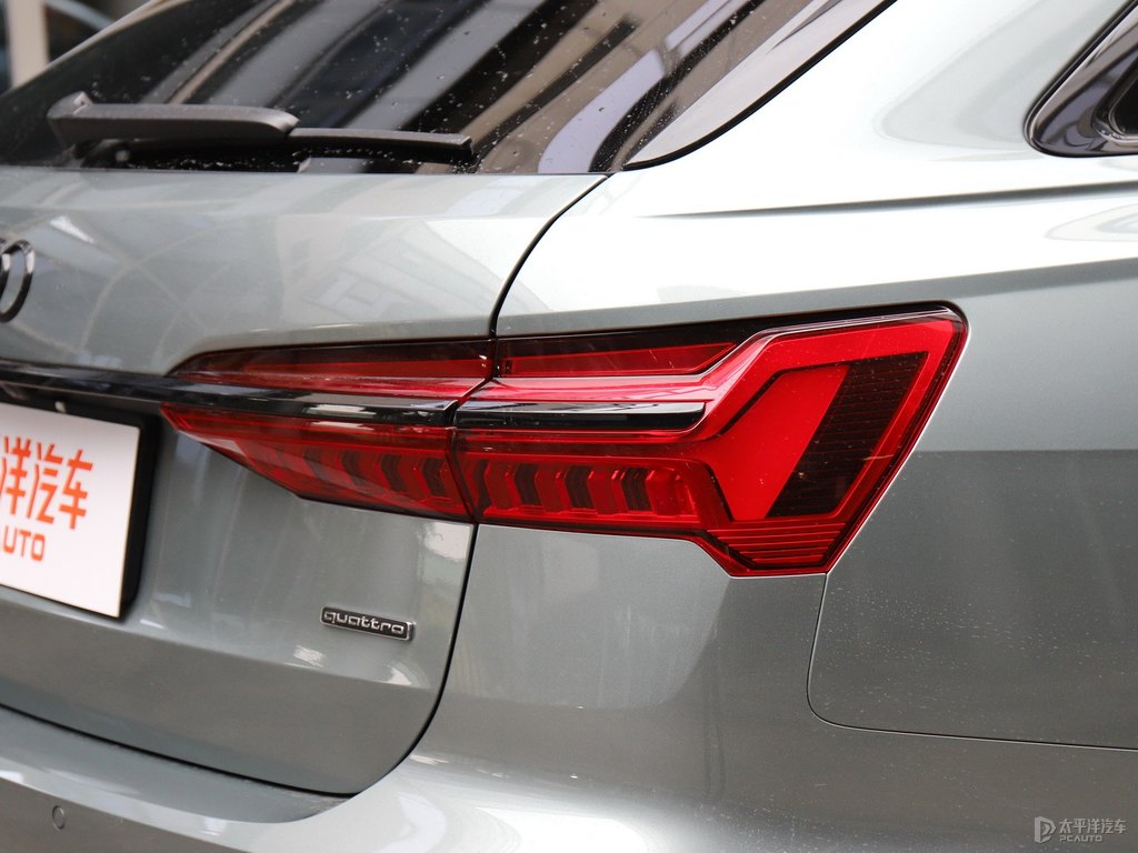 花劍銀奧迪A6(進(jìn)口)車尾外觀圖片