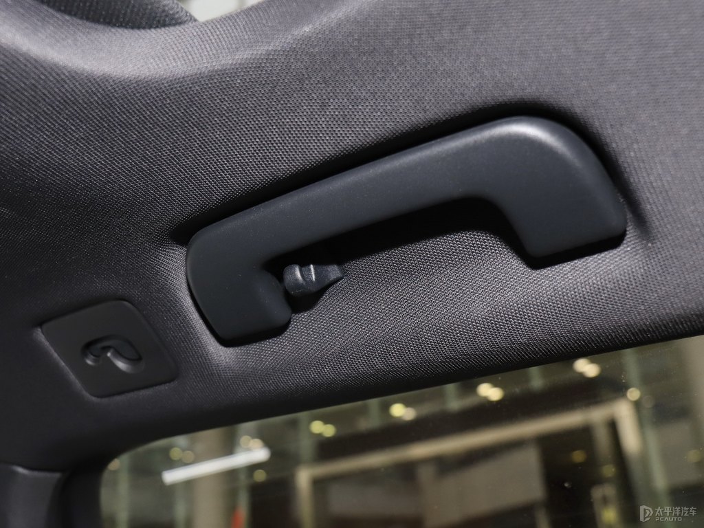 花劍銀奧迪A6(進(jìn)口)車廂內(nèi)飾圖片
