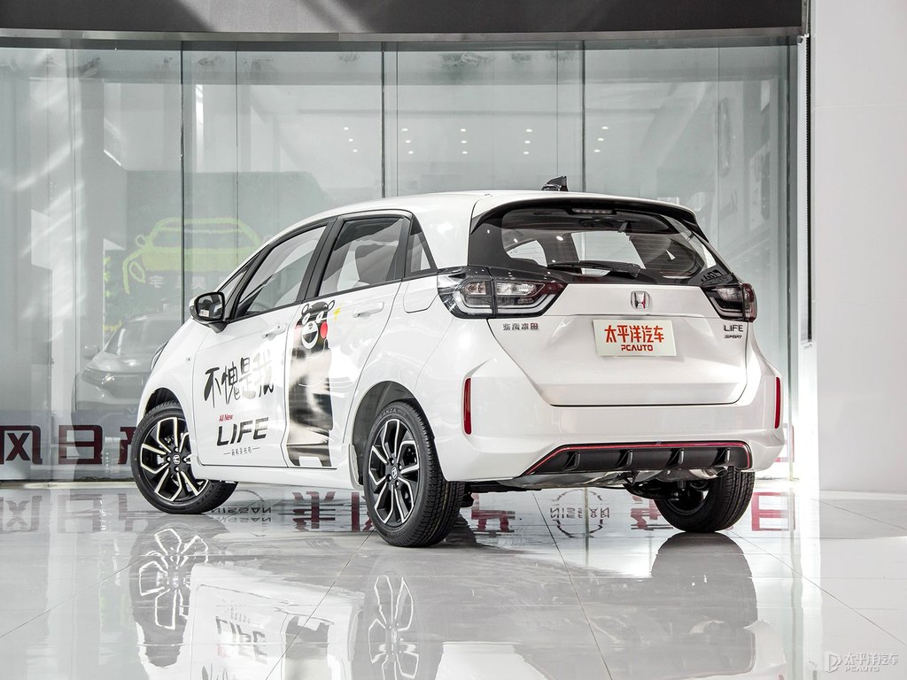 晶耀白本田L(fēng)IFE整車外觀外觀圖片