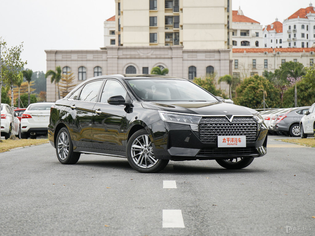 曜石黑啟辰D60整車外觀外觀圖片