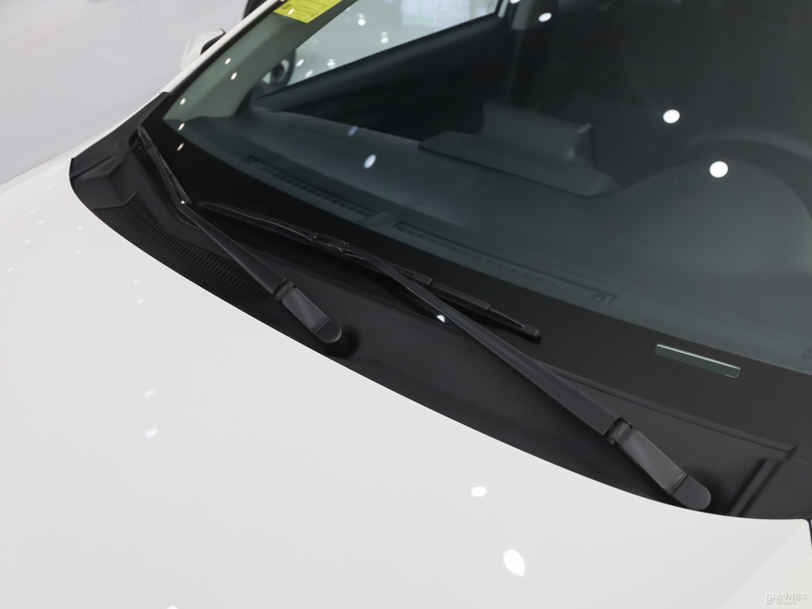 YARiS L 致享外觀高清大圖