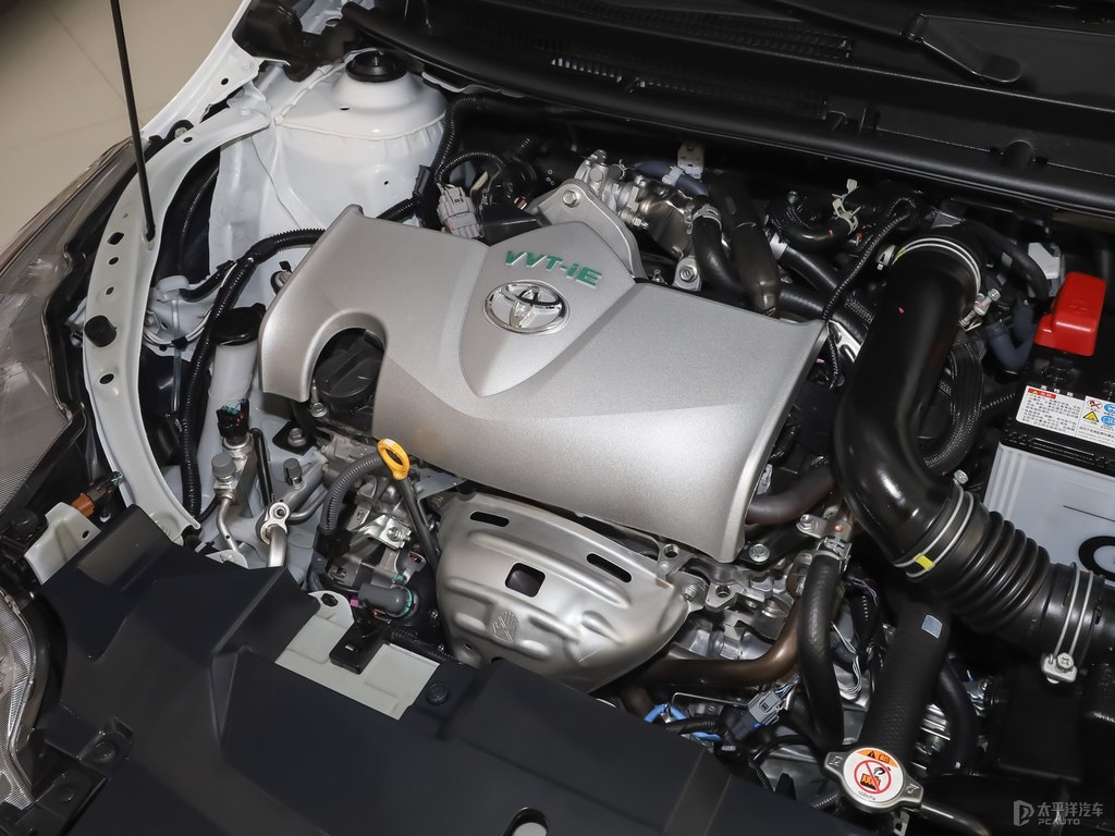 天際白YARiS L 致享發(fā)動(dòng)機(jī)其它細(xì)節(jié)圖片