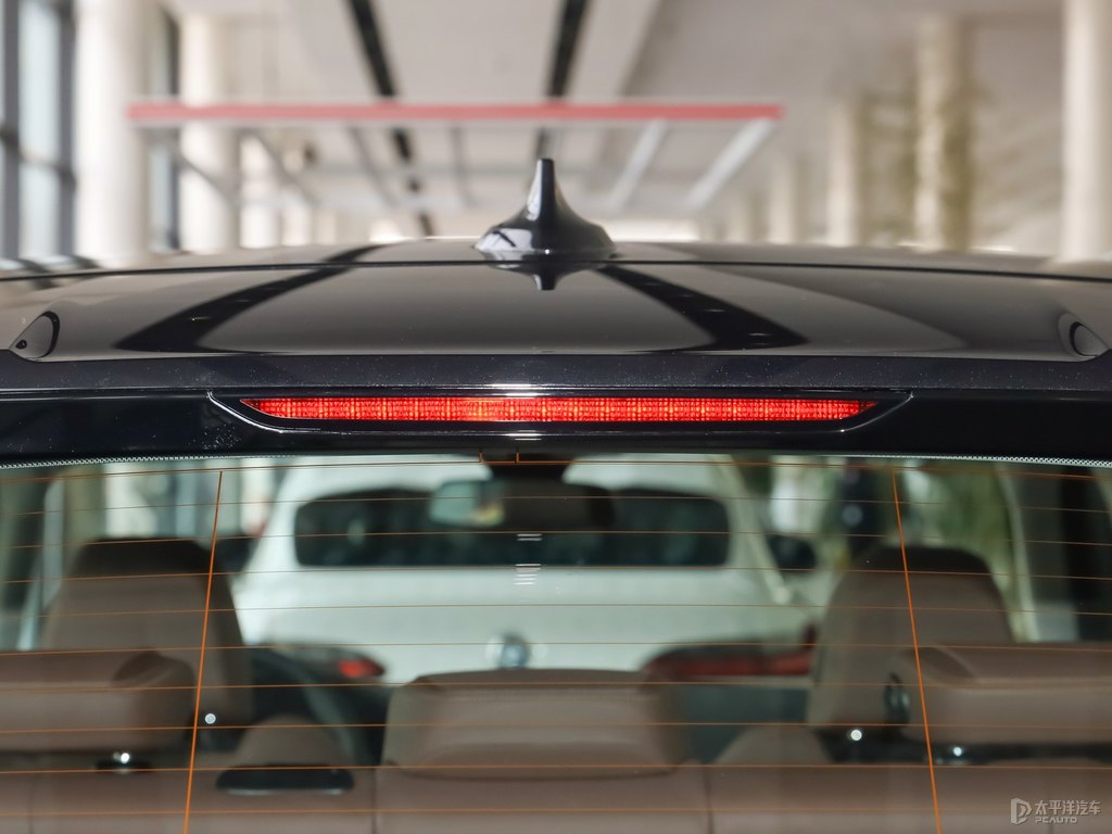寶馬X5(進(jìn)口)車尾外觀圖片
