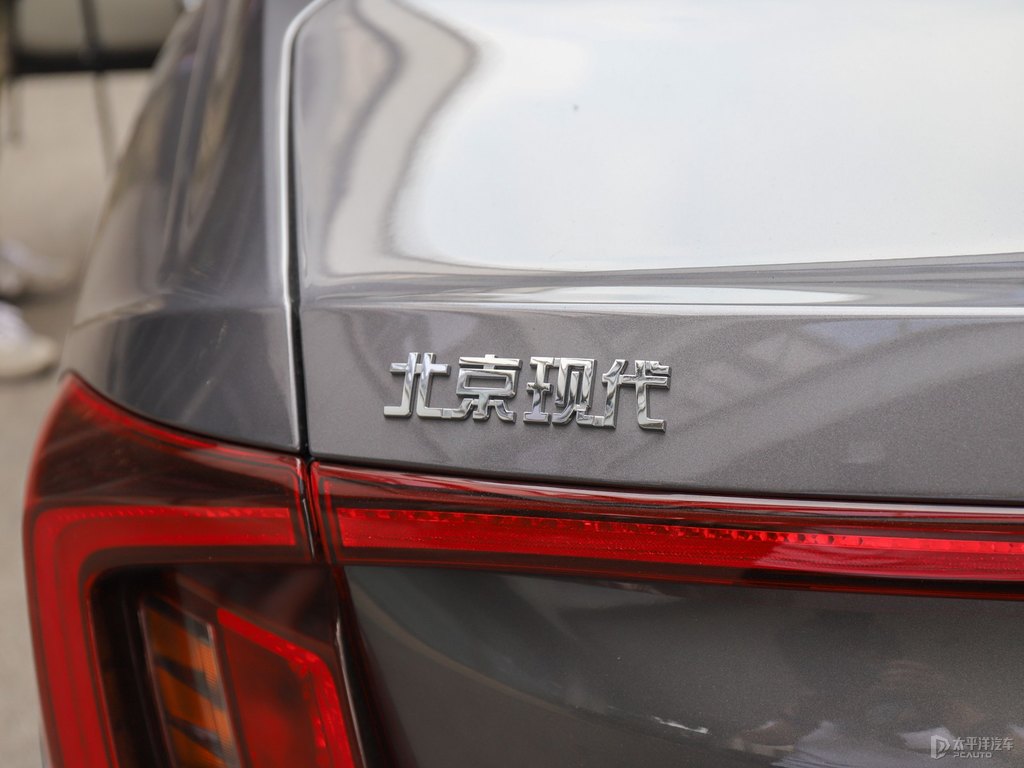 魔法灰名圖車尾外觀圖片