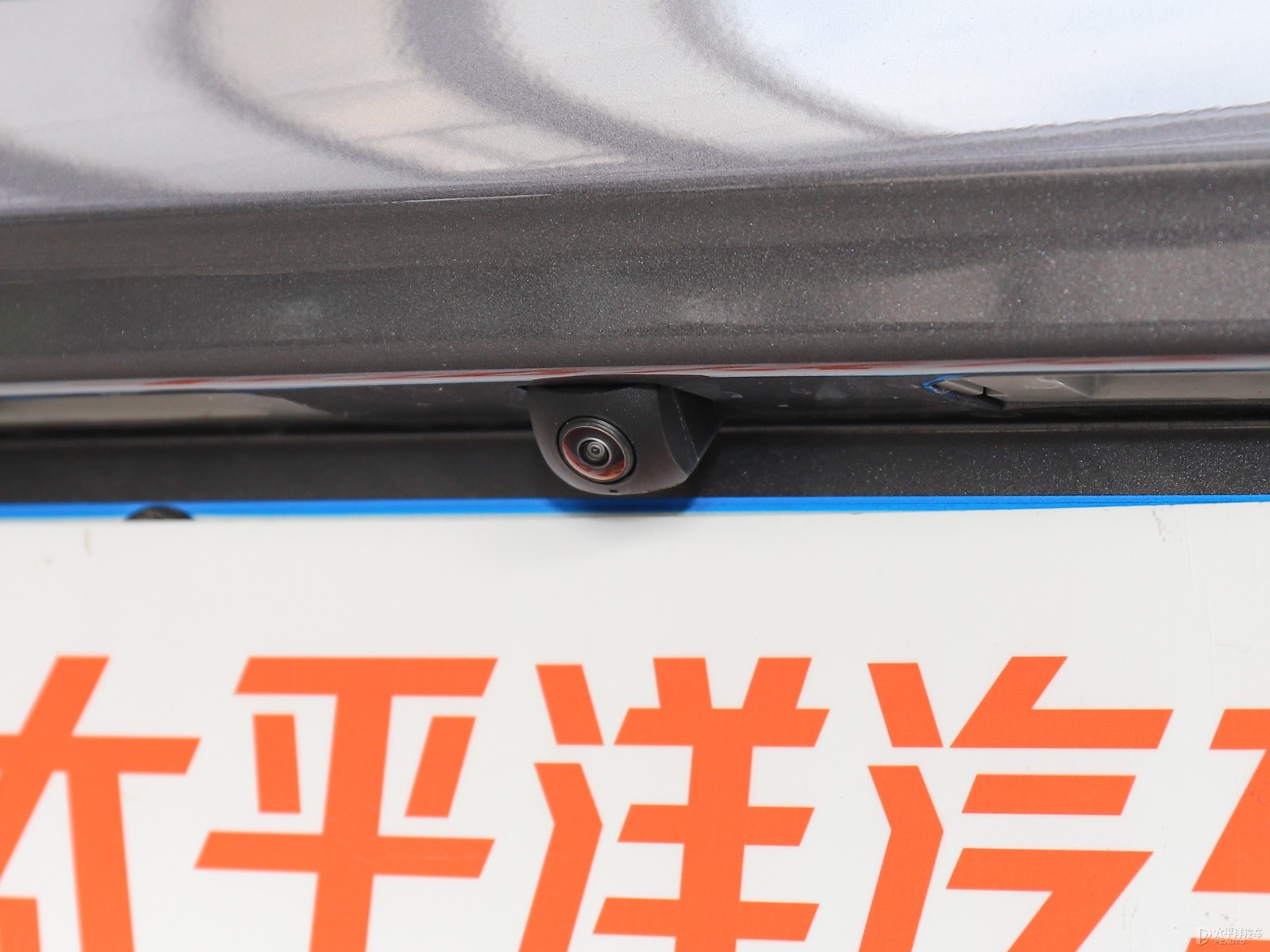 名圖外觀高清大圖