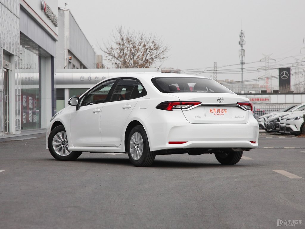 超級白色卡羅拉整車外觀外觀圖片
