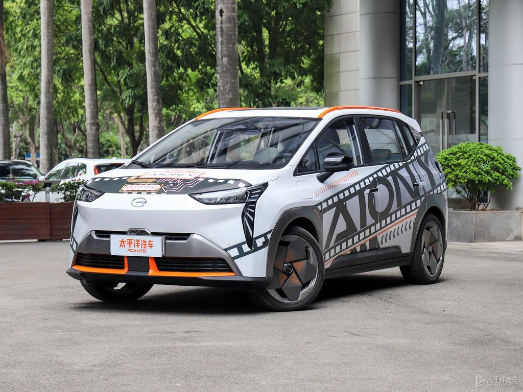 珍珠白AION Y整車外觀外觀圖片