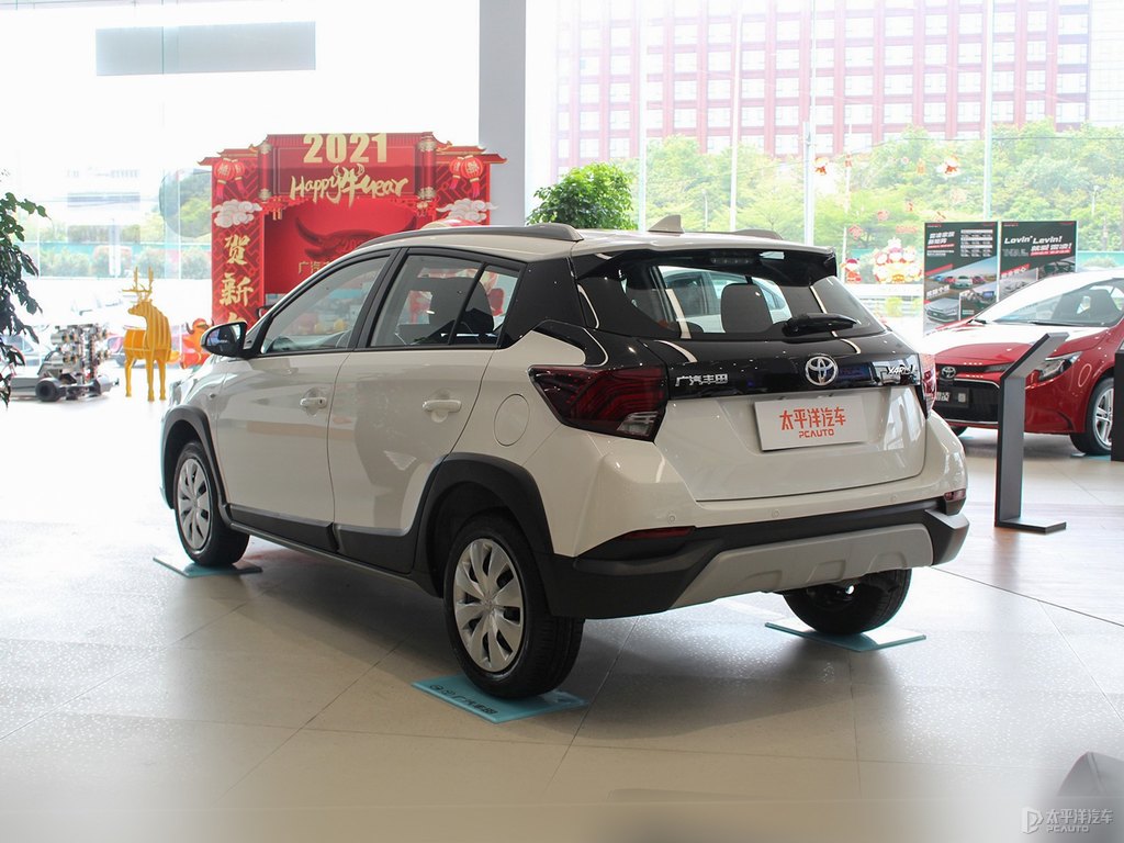 天際白YARiS L 致炫X整車(chē)外觀外觀圖片