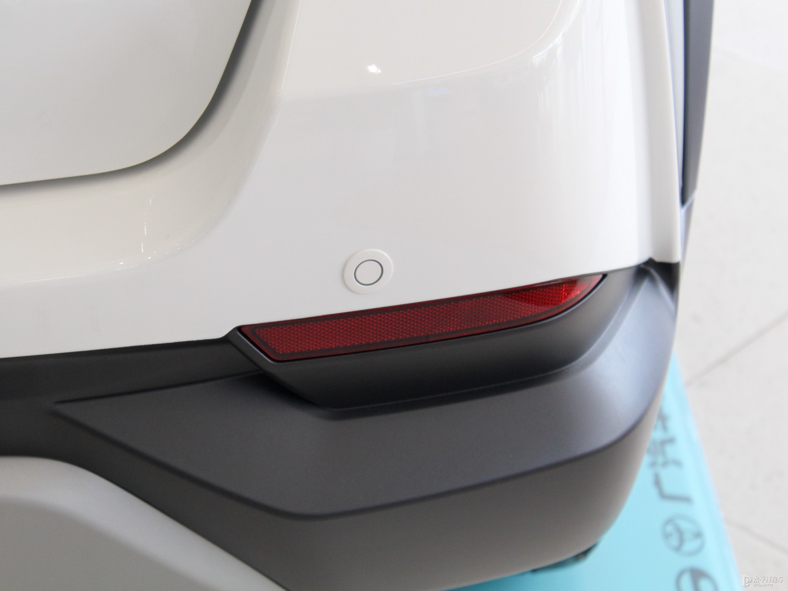 YARiS L 致炫X外觀高清大圖
