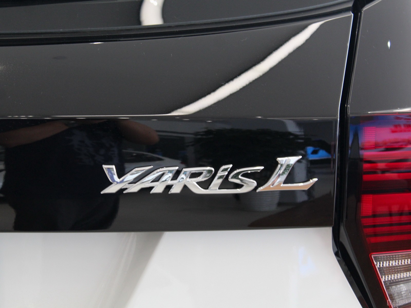 YARiS L 致炫X外觀高清大圖