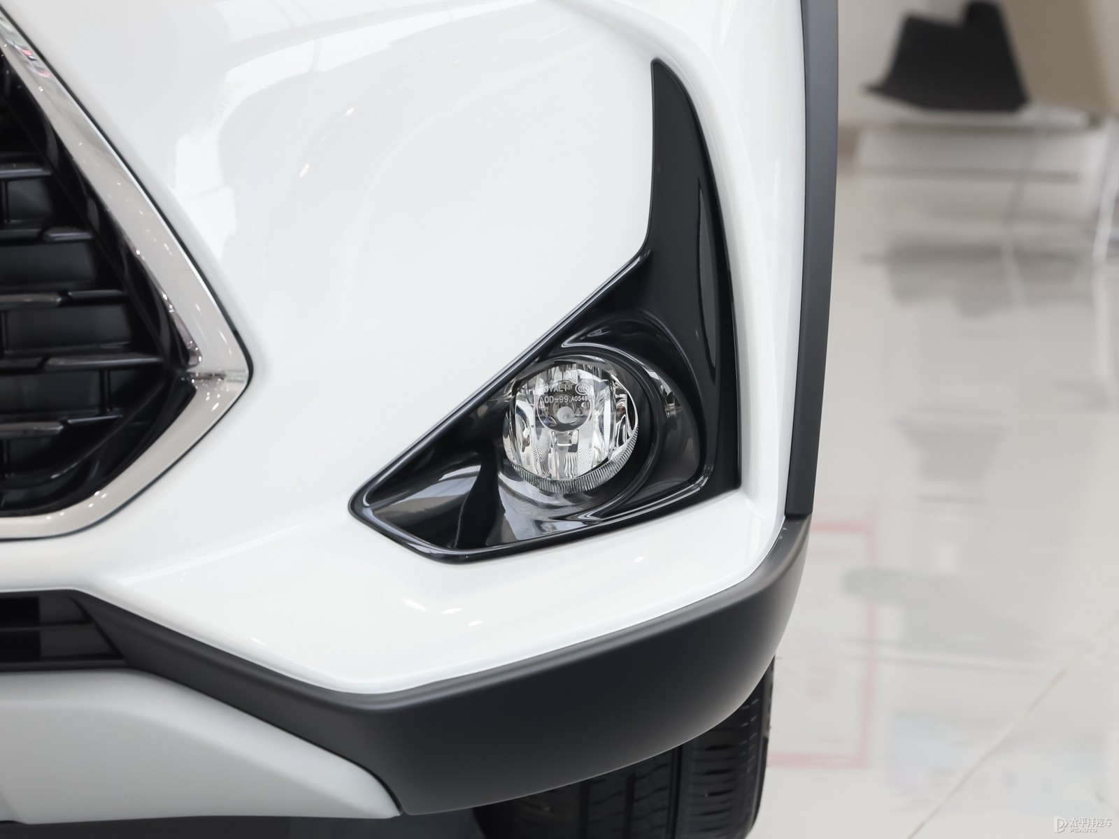YARiS L 致炫X外觀高清大圖