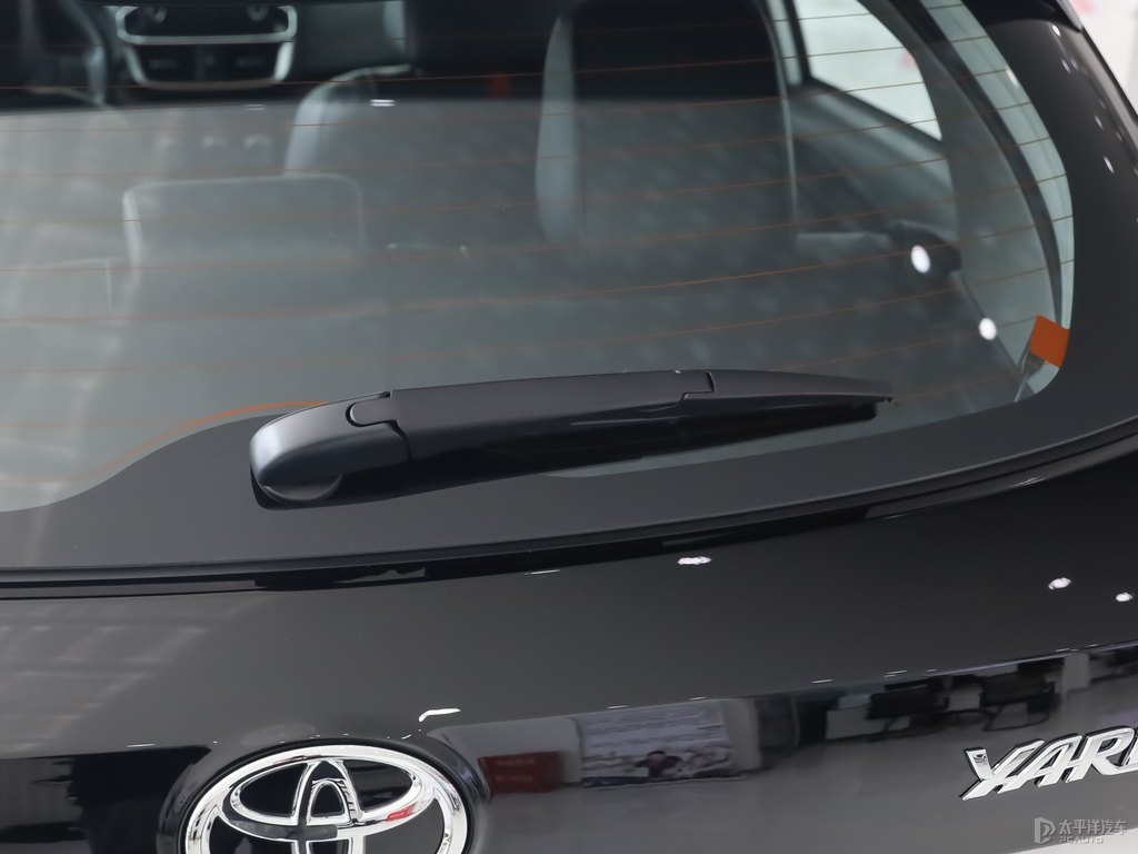 天際白YARiS L 致炫X車尾外觀圖片