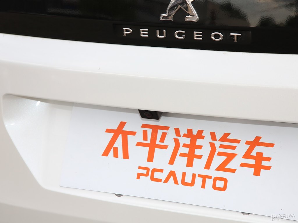 珠光白標致4008車尾外觀圖片