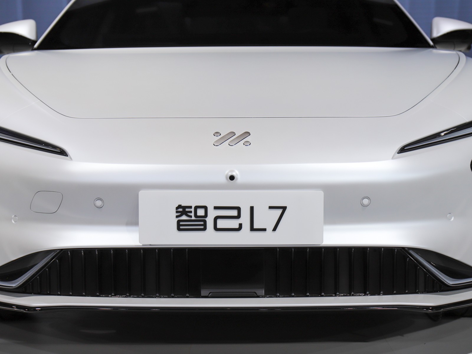 智己L7車展高清大圖